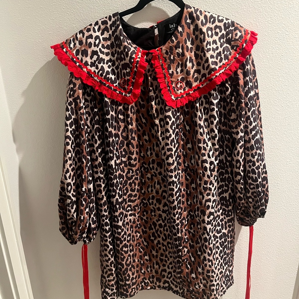 Dressed in LALA Magic Maker Leopard Mini Dress with Red Accents NwT S/M - Picture 5 of 7
